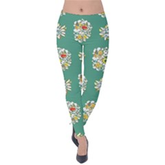 Retro 1960s Flowers Pattern 2 Velvet Leggings