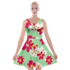 Retro 1960s Flowers Pattern Velvet Skater Dress