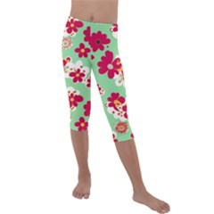 Retro 1960s Flowers Pattern Kids  Lightweight Velour Capri Leggings 