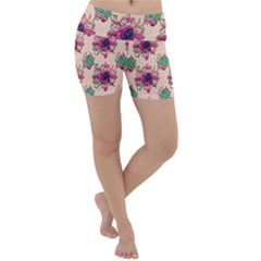 Retro 1880s Flowers Pattern 10 Lightweight Velour Yoga Shorts