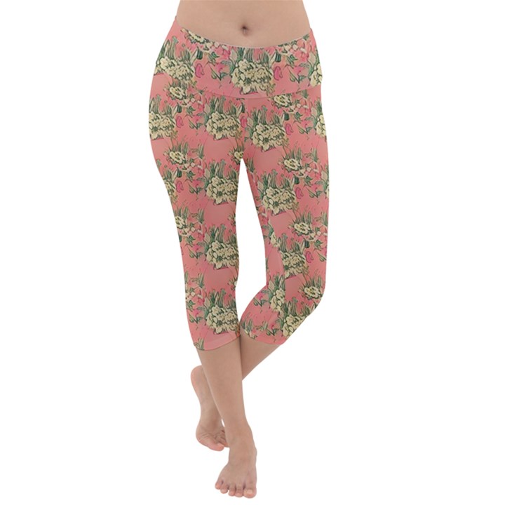 Retro 1880s Flowers Pattern 12 Lightweight Velour Capri Yoga Leggings