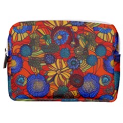 Mid Century Retro Floral 1970s 1960s Pattern 69 Make Up Pouch (medium)