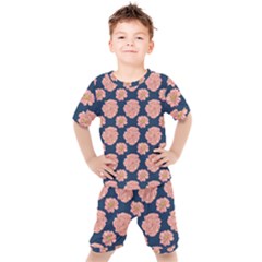 Retro 1880s Flowers Pattern 16 Kids  T-shirt And Shorts Set by violetheavensky