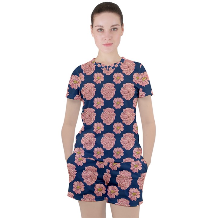 Retro 1880s Flowers Pattern 16 Women s T-Shirt and Shorts Set