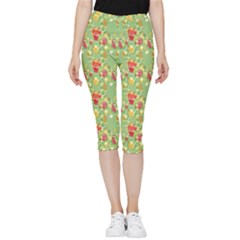 Retro 1880s Flowers Pattern 17 Inside Out Lightweight Velour Capri Leggings 