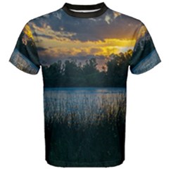 Peaceful Horizons Of Uruguay  Men s Cotton T-shirt