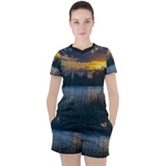 Peaceful Horizons Of Uruguay  Women s T-shirt And Shorts Set