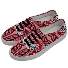 A Design Of A Red And White Pattern Men s Classic Low Top Sneakers