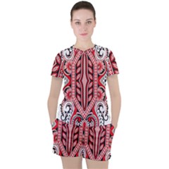 A Design Of A Red And White Pattern Women s T-shirt And Shorts Set