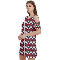 A Red And Black Zigzag Pattern On A White Background Women s Cold Shoulder Round Neck Mini Dress by catchydesignhill