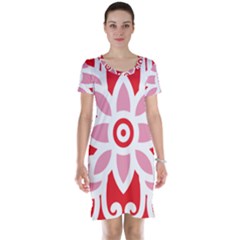 A Red And White Pattern With A Flower On It Short Sleeve Nightdress