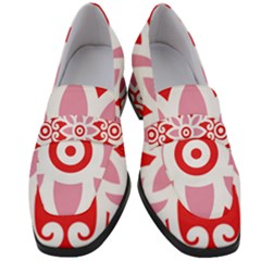 A Red And White Pattern With A Flower On It Women s Chunky Heel Loafers