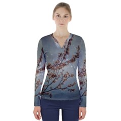 Dreamy Nature Motif V-neck Long Sleeve Top