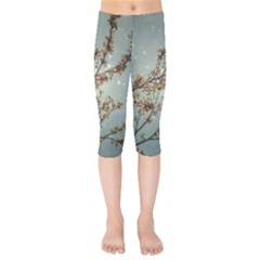 Dreamy Nature Motif Kids  Capri Leggings 