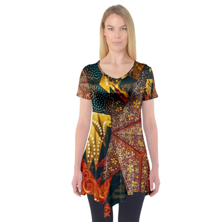 Star Lantern Lighting Short Sleeve Tunic 