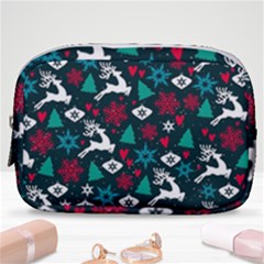 Holiday Season Pattern December Happy Holidays Merry Christmas Winter Family Festive New Year Make Up Pouch (small)