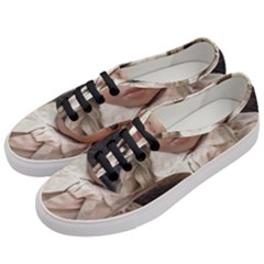 Amber Women s Classic Low Top Sneakers