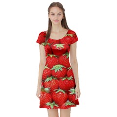 Strawberry Texture, Macro, Ripe Strawberry Short Sleeve Skater Dress