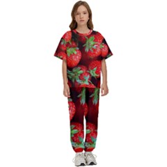 Strawberry, Berries, Fresh, Red Kids  T-shirt And Pants Sports Set