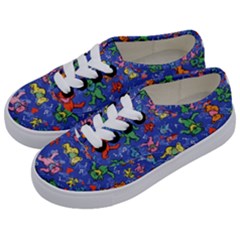 Grateful Dead Dancing Bears Pattern Kids  Classic Low Top Sneakers by Salmanaz77