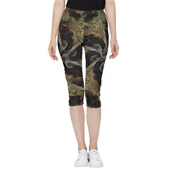 Abstract Ornate Organic Texture Design Print Inside Out Lightweight Velour Capri Leggings 