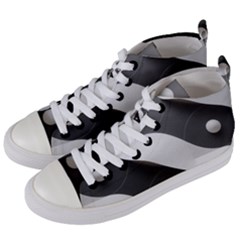 Geometric Design O6 Women s Mid-top Canvas Sneakers