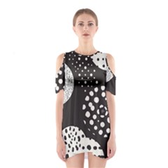 Geometric Design 09 Shoulder Cutout One Piece Dress