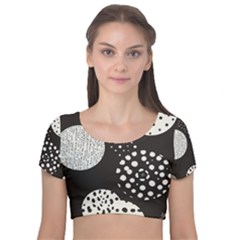 Geometric Design 09 Velvet Short Sleeve Crop Top 