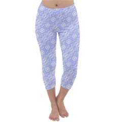 Light Purple And White Floral Pattern Capri Winter Leggings 