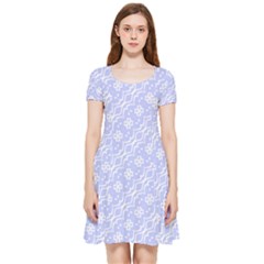 Light Purple And White Floral Pattern Inside Out Cap Sleeve Dress