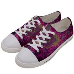 Abstract Purple Pattern Men s Low Top Canvas Sneakers