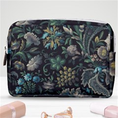 Pattern Flowers Plants Leaves Make Up Pouch (medium)