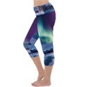 Northern Lights Aurora Night Nature Capri Yoga Leggings View2