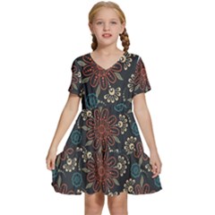 Retro Texture With Orange Flowers Floral Kids  Short Sleeve Tiered Mini Dress