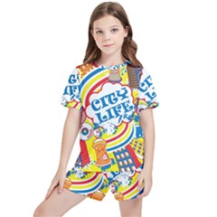 Colorful City Life Horizontal Seamless Pattern Urban City Kids  T-shirt And Sports Shorts Set