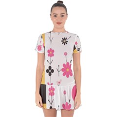  Minimalist Pattern With Simple Lines,flower And Shapes, Creating A Clean And Modern Drop Hem Mini Chiffon Dress