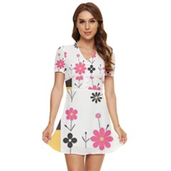  Minimalist Pattern With Simple Lines,flower And Shapes, Creating A Clean And Modern V-neck High Waist Chiffon Mini Dress