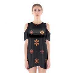 Minimalist Pattern With Simple Lines,flower And Shapes, Creating A Clean And Modern Shoulder Cutout One Piece Dress