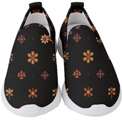 Minimalist Pattern With Simple Lines,flower And Shapes, Creating A Clean And Modern Kids  Slip On Sneakers by myclothy