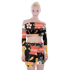  Minimalist Pattern With Simple Lines,flower And Shapes, Creating A Clean And Modern Off Shoulder Top With Mini Skirt Set