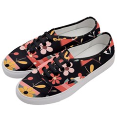  Minimalist Pattern With Simple Lines,flower And Shapes, Creating A Clean And Modern Women s Classic Low Top Sneakers