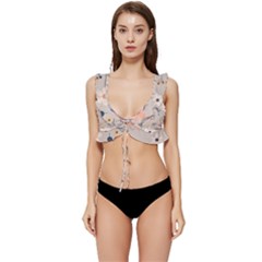  Minimalist Pattern With Simple Lines,flower And Shapes, Creating A Clean And Modern Low Cut Ruffle Edge Bikini Top