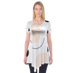 A Minimalist Pattern With Simple Lines And Shapes, Creating A Clean And Modern Aesthetic 05 Short Sleeve Tunic 