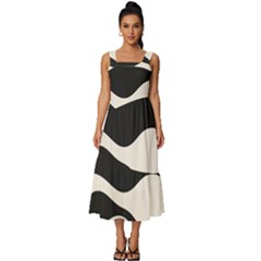 A Minimalist Pattern With Simple Lines And Shapes, Creating A Clean And Modern Aesthetic 06 Square Neckline Tiered Midi Dress