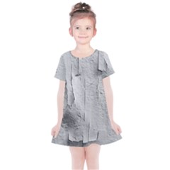 Wall With Cracked White Paint Texture Kids  Simple Cotton Dress