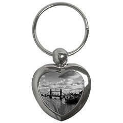 River Thames Waterfall Key Chain (heart)