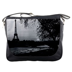 Vintage France Paris Eiffel Tour & Seine At Dusk 1970 Messenger Bag