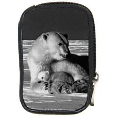 Vintage Usa Alaska Mother Polar Bear 1970 Digital Camera Case by Vintagephotos