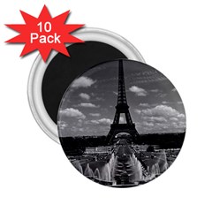 Vintage France Paris Fontain Chaillot Tour Eiffel 1970 10 Pack Regular Magnet (round) by Vintagephotos