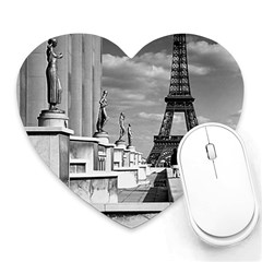 Vintage France Paris Eiffel Tour Chaillot Palace 1970 Mouse Pad (heart)